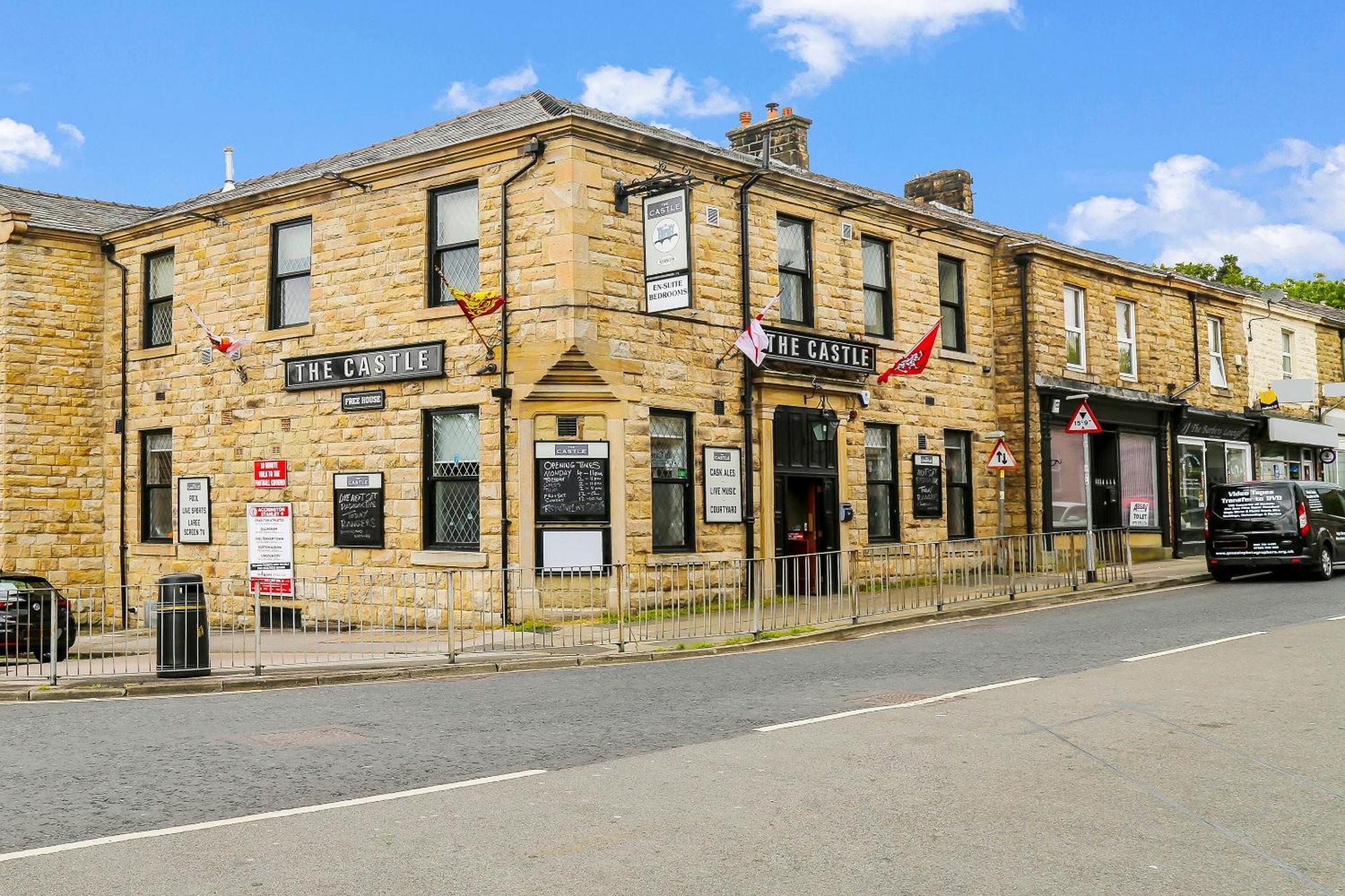 Oyo Castle Hotel, Accrington Exterior foto